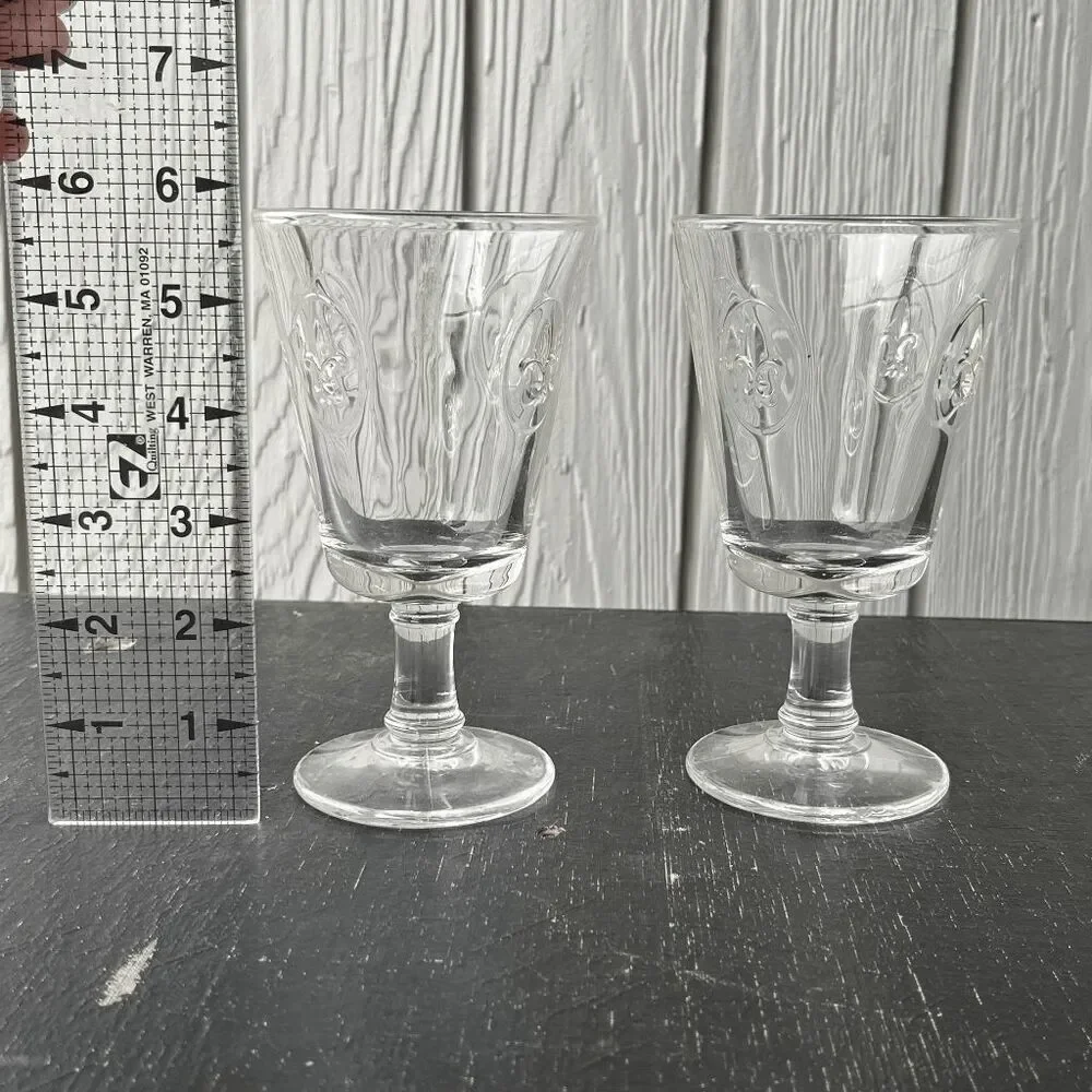 La Rochère Fleur-de-Lis French Wine Glasses Set of 2 - Vintage-Inspired